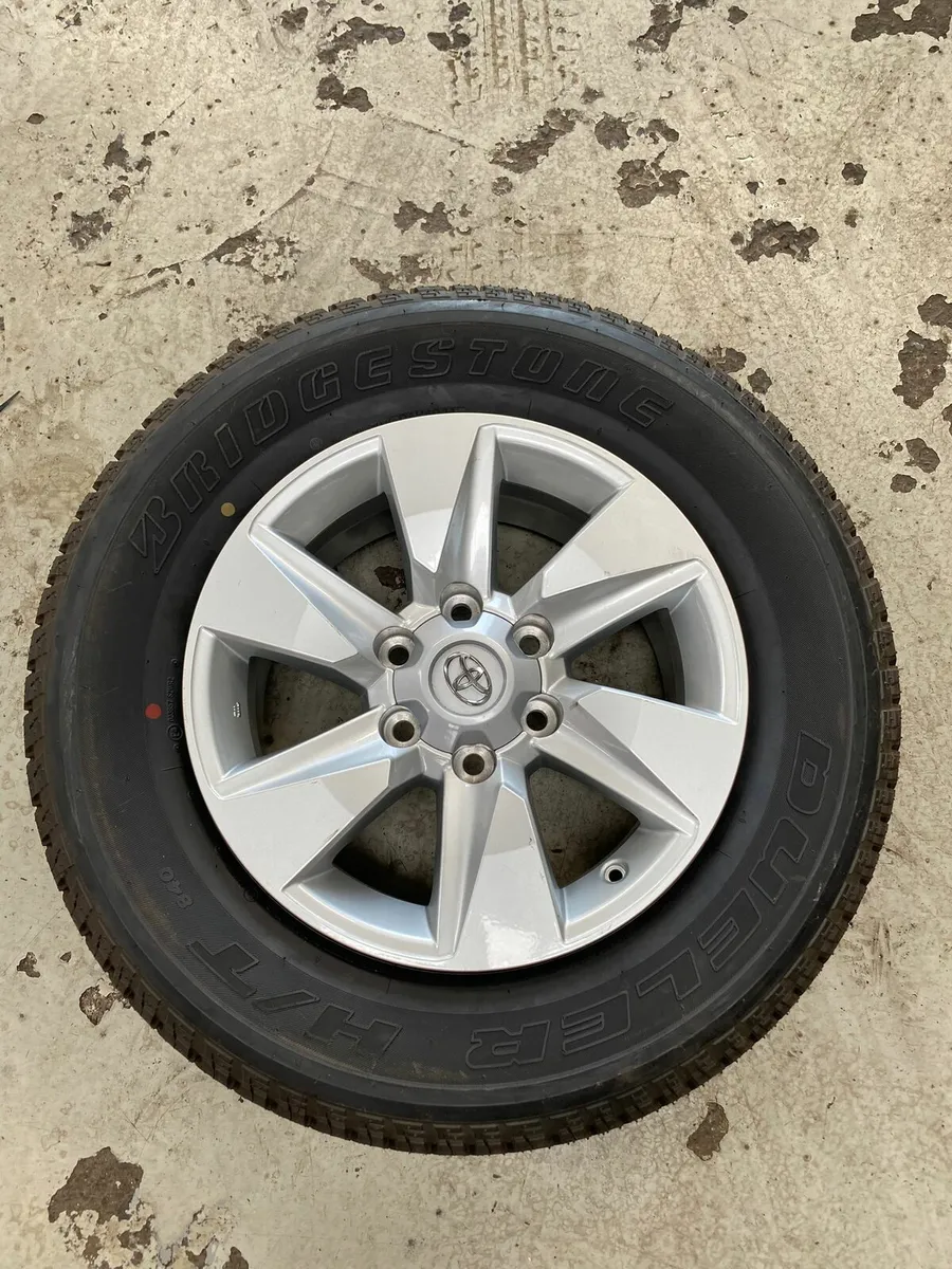 17 inch Landcruiser alloys w/new tyres - Image 4