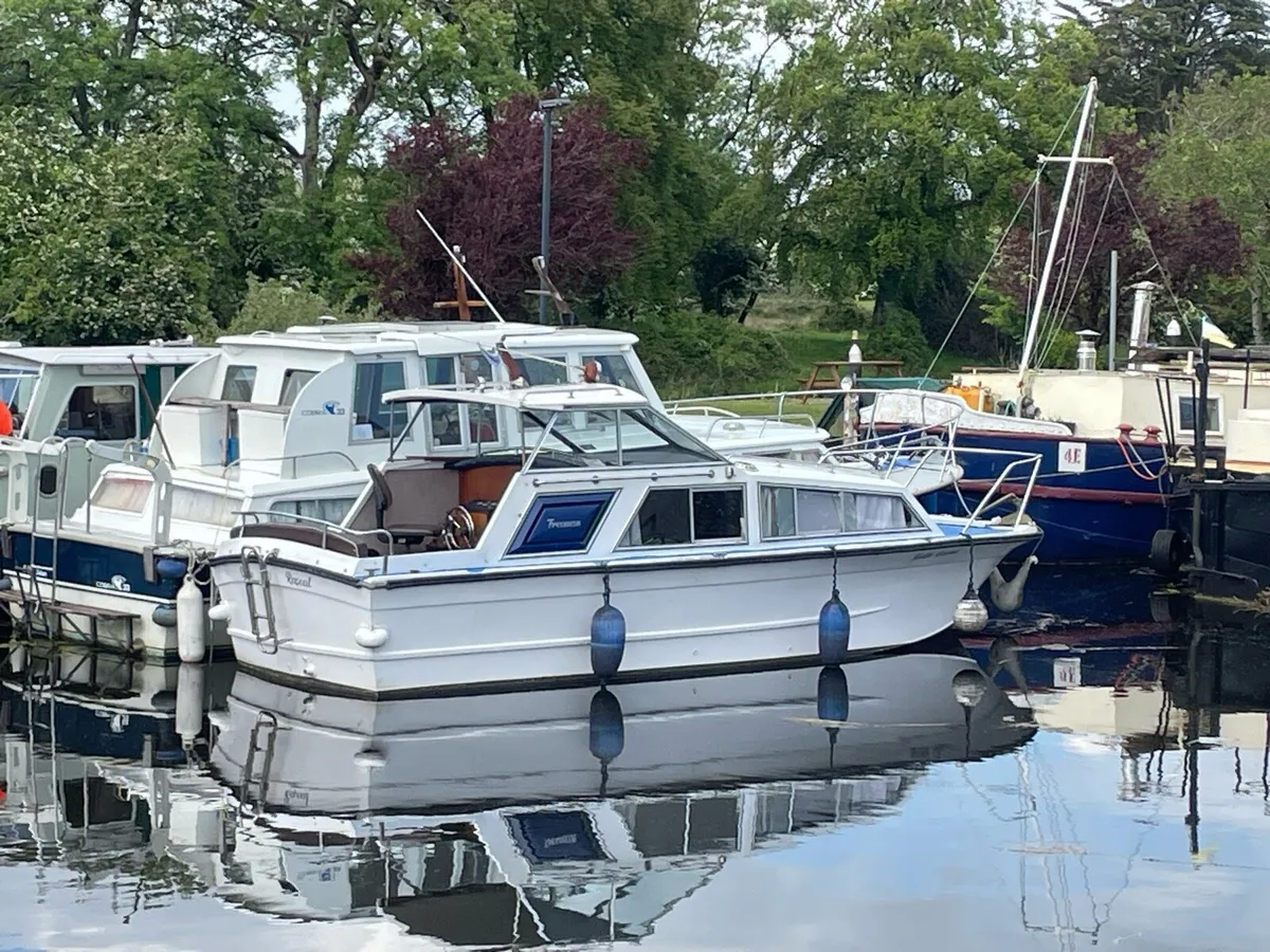Freeman 24 cruiser - Image 1
