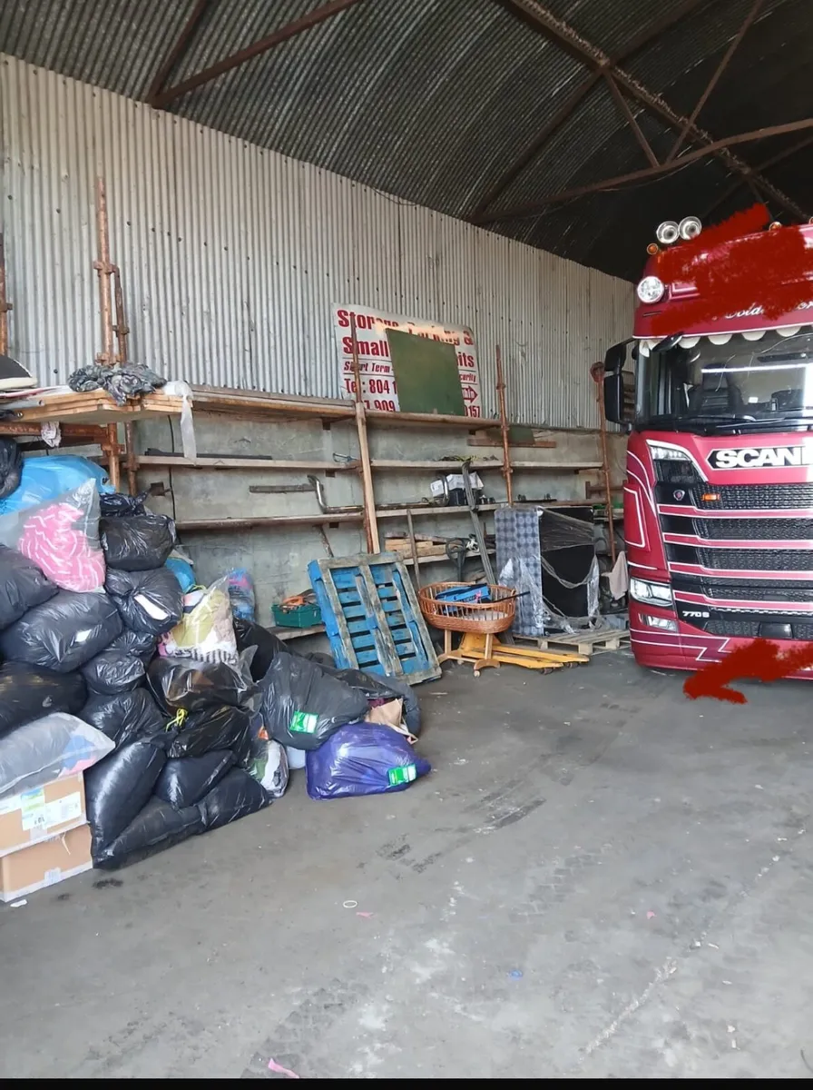 Commercial Unit/ Garage to Rent - Image 4
