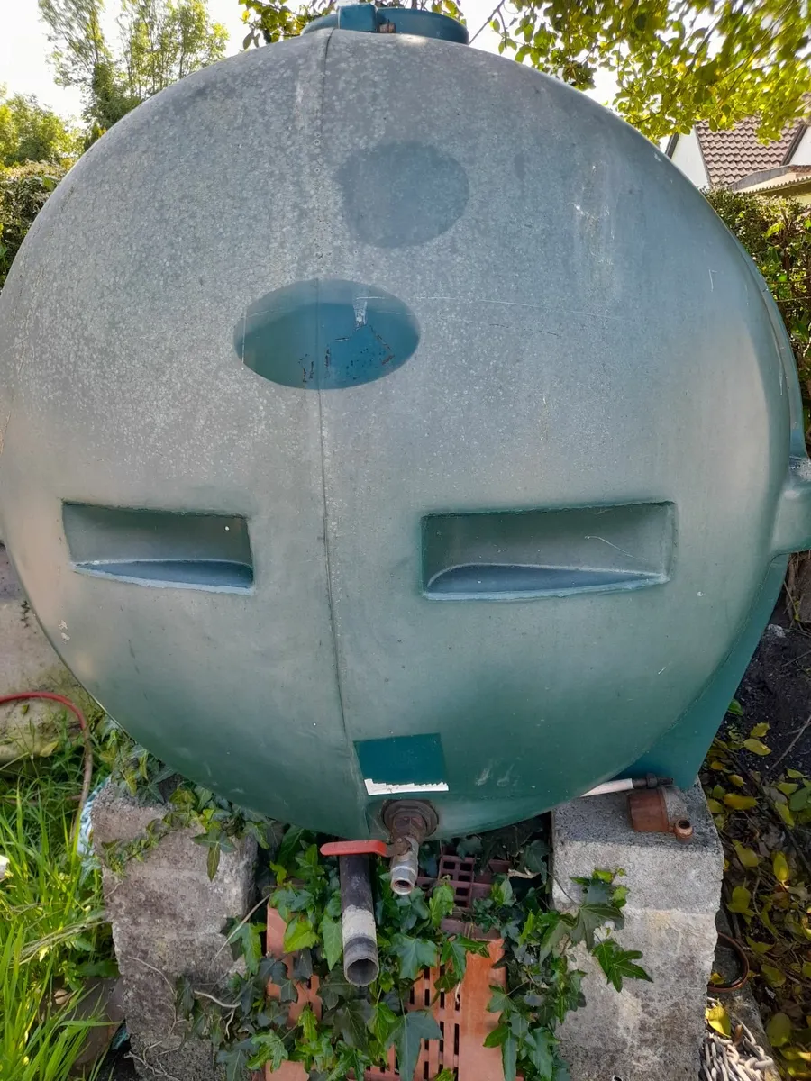 Oil tank - Image 2
