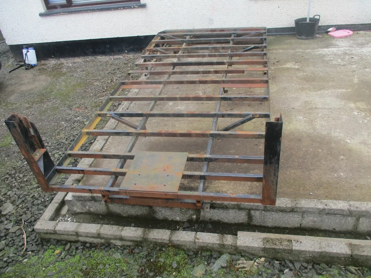 Recovery body steel  frame flatbed Iveco daily - Image 1