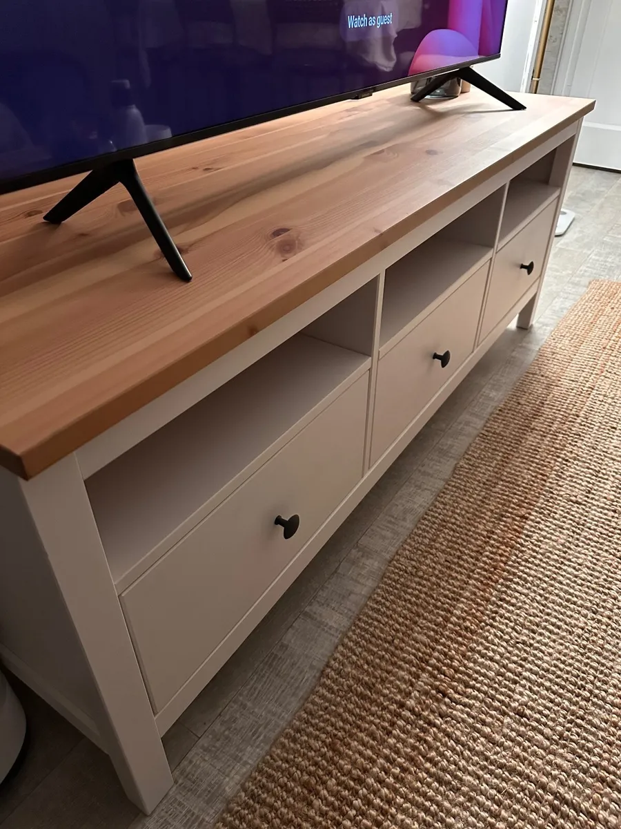 Hemnes TV Bench - Image 1