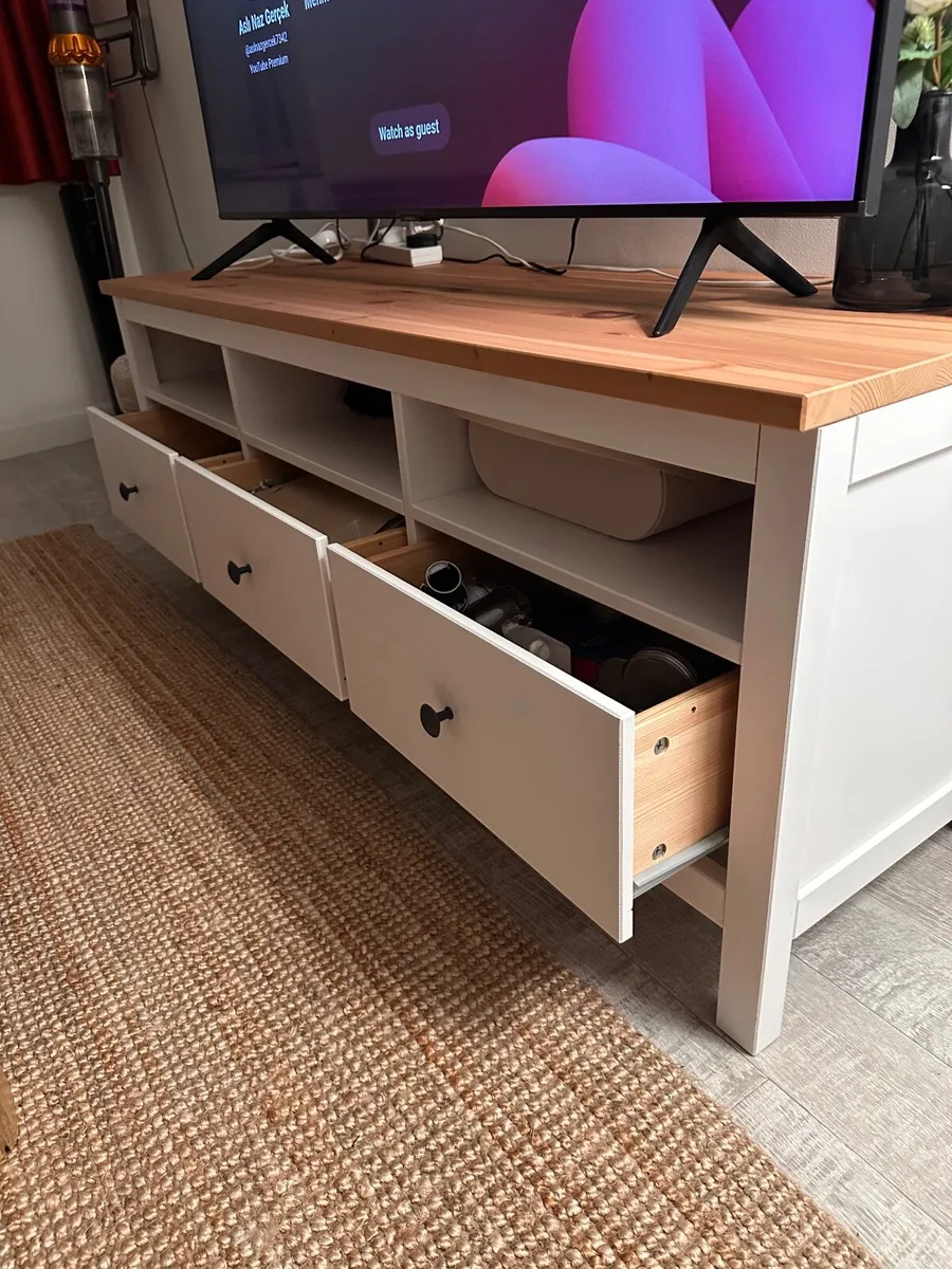 Hemnes TV Bench - Image 2