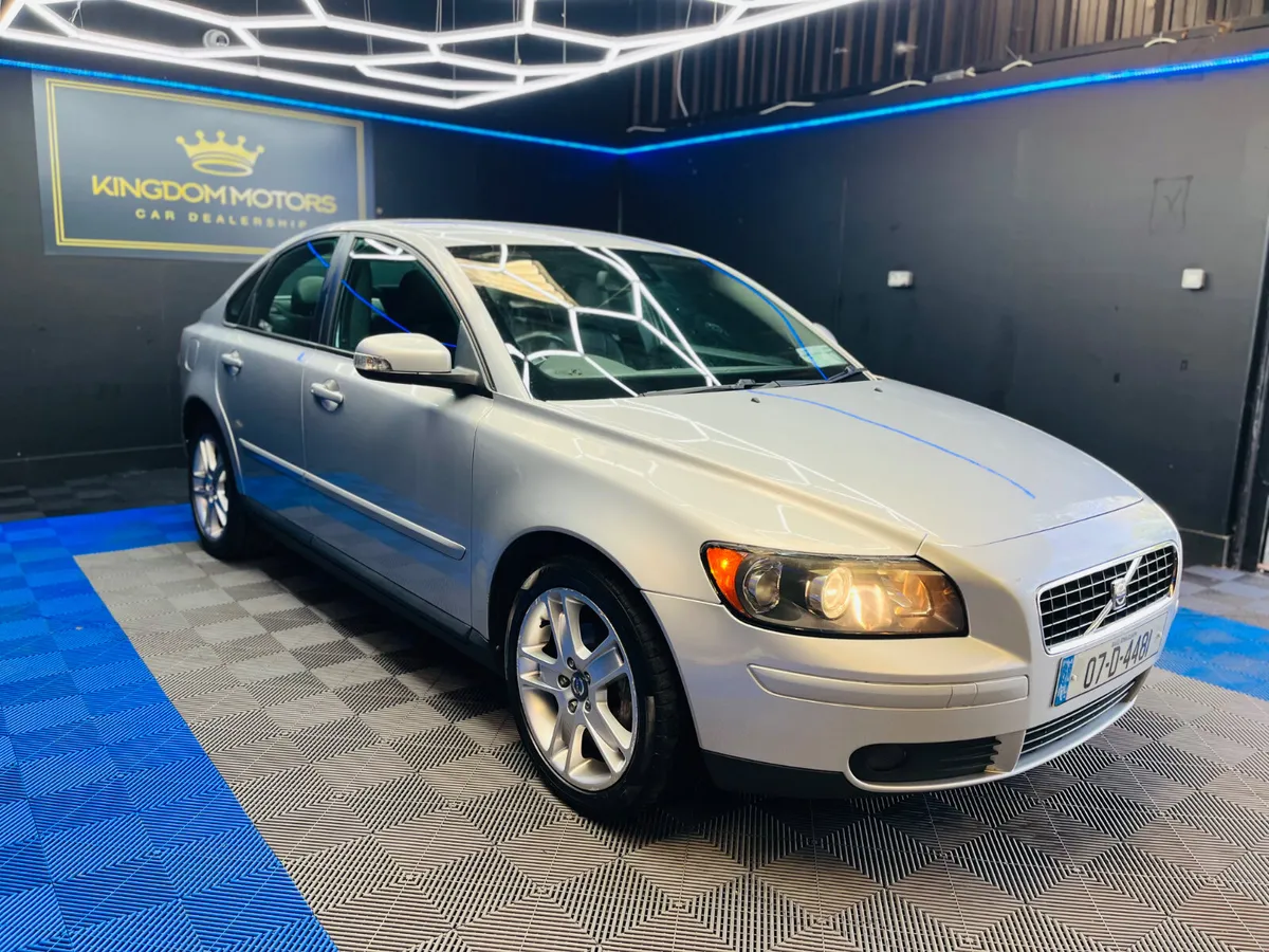 Volvo S40 2007 - Image 2
