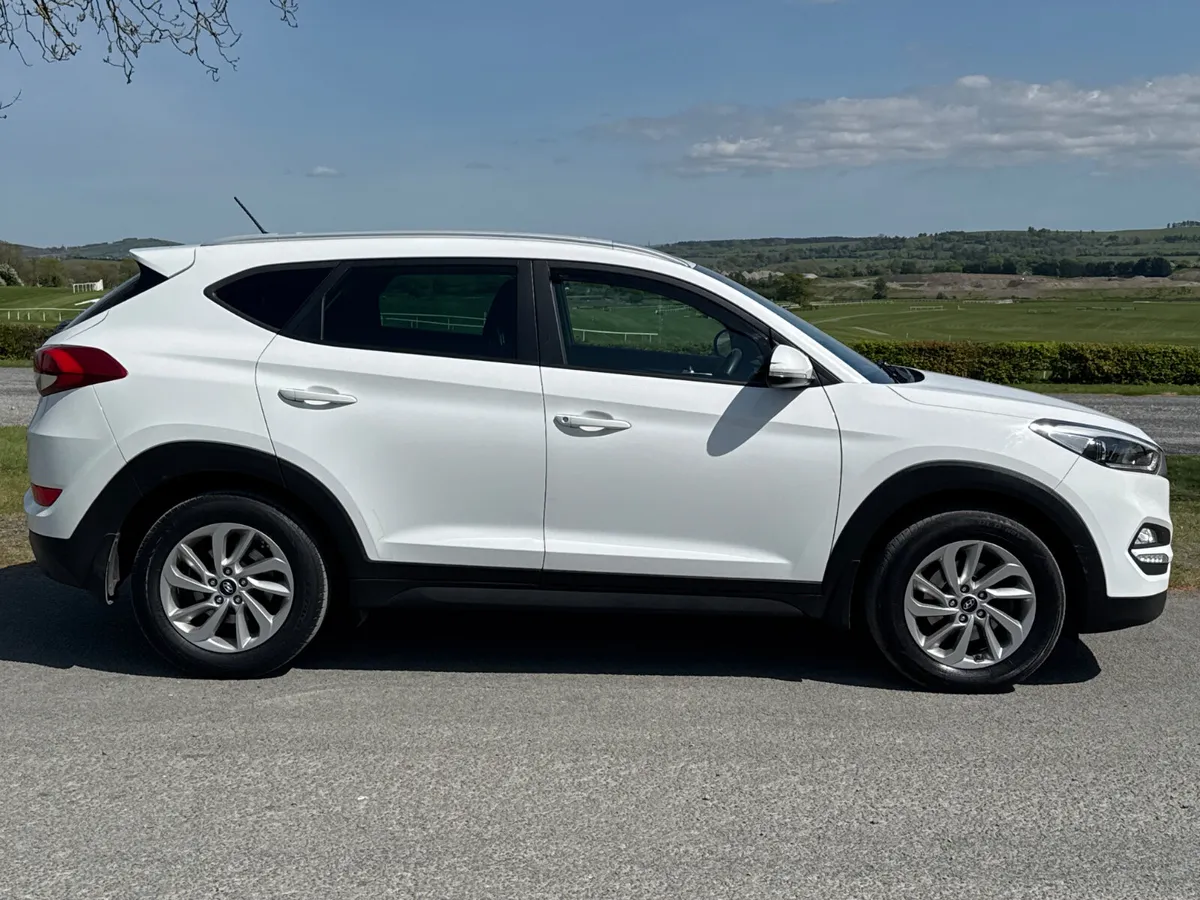 Hyundai Tucson 2016 comfort plus - Image 3