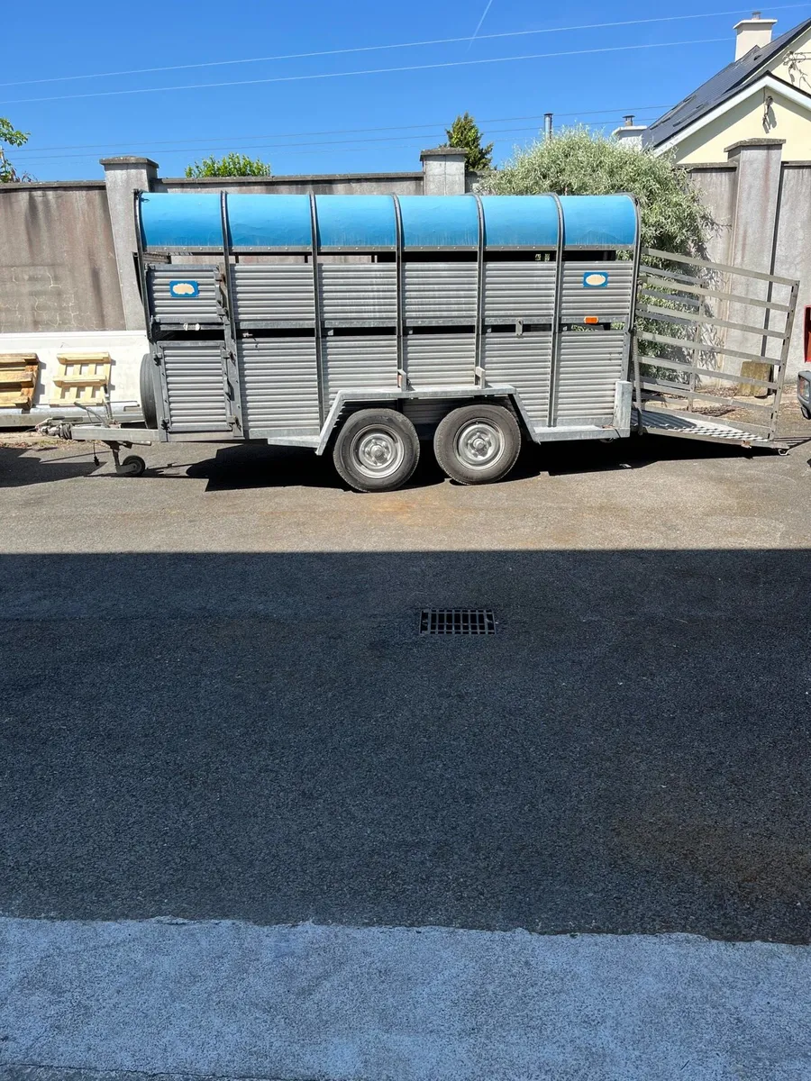 Porter Trailer - Image 1