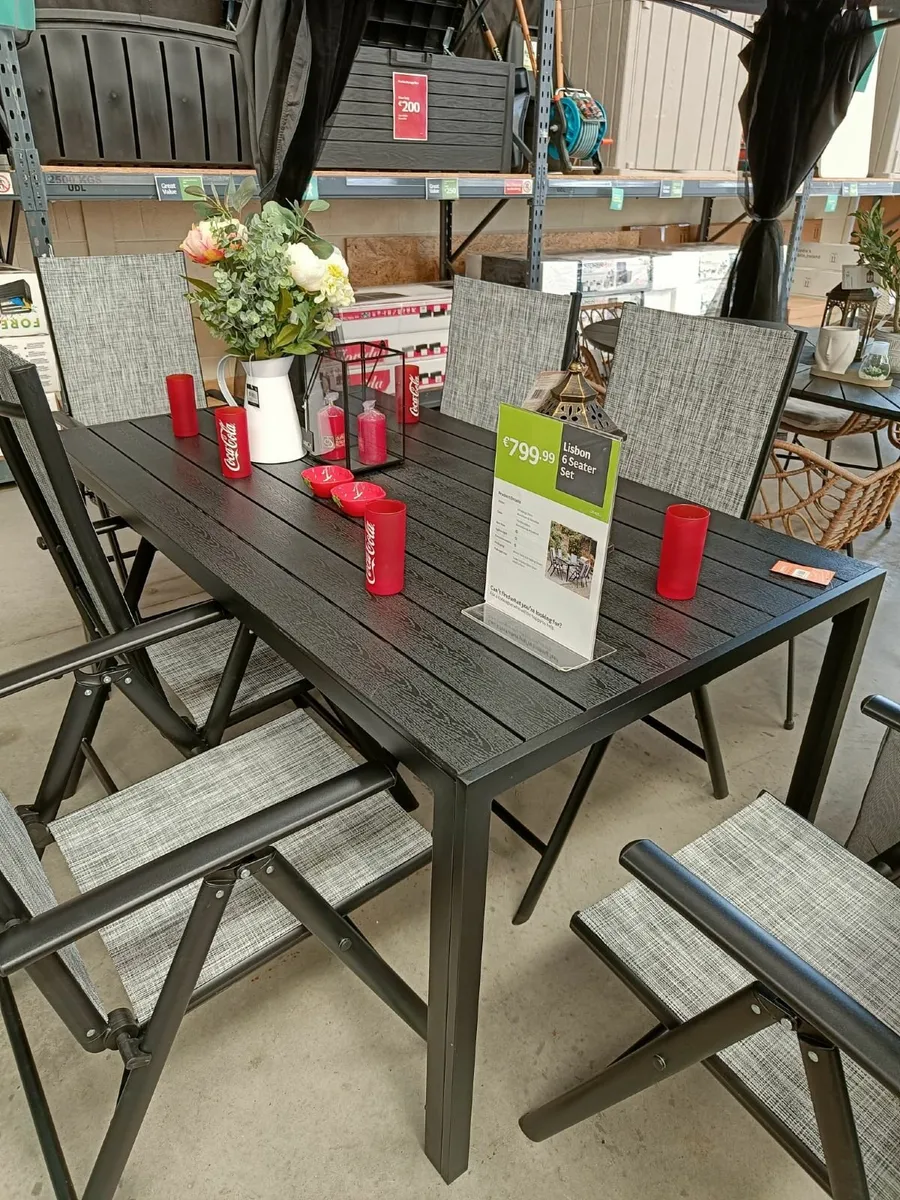 Woodies Lisbon 6 Seater Garden Set - Image 2