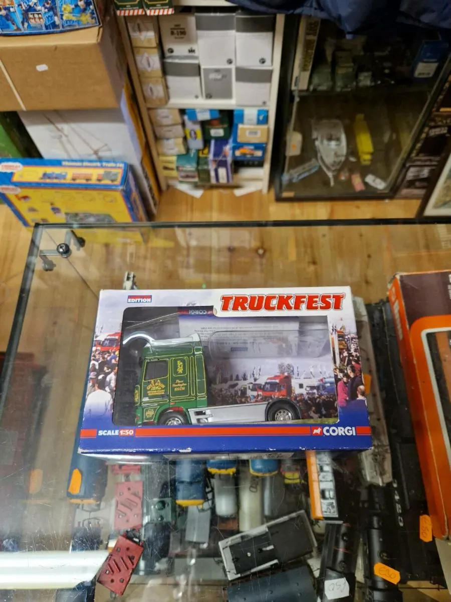 Corgi Truckfest DAF Tractor Unit 1.50 - Image 1
