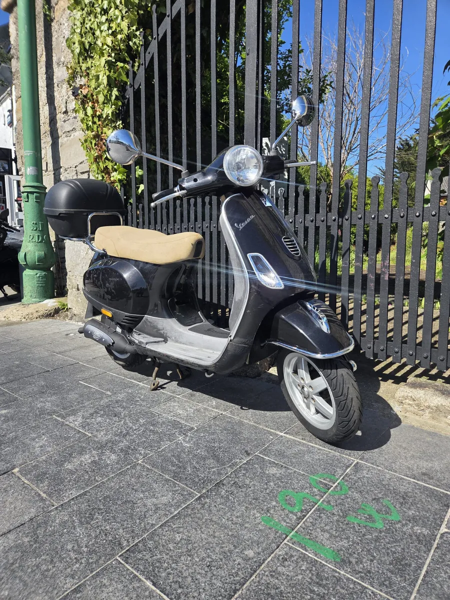2012  VESPA LX50 MOTO4U - Image 1