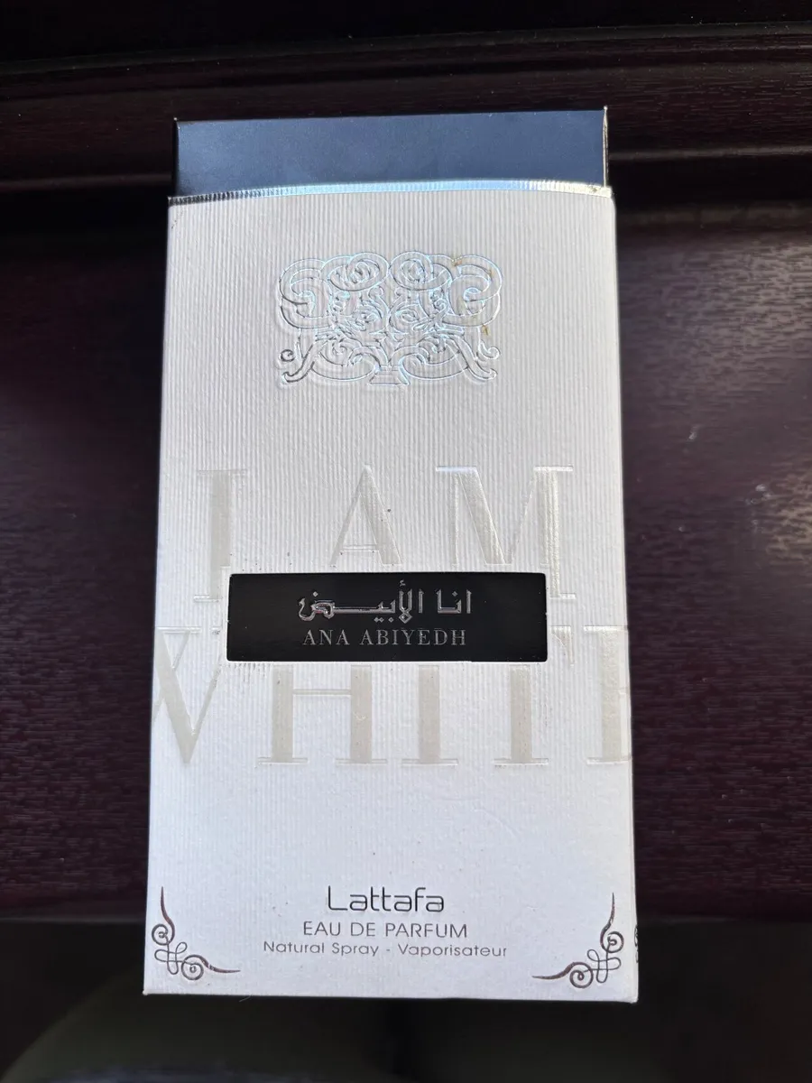 Lattafa Ana Abiyedh perfume - Image 3