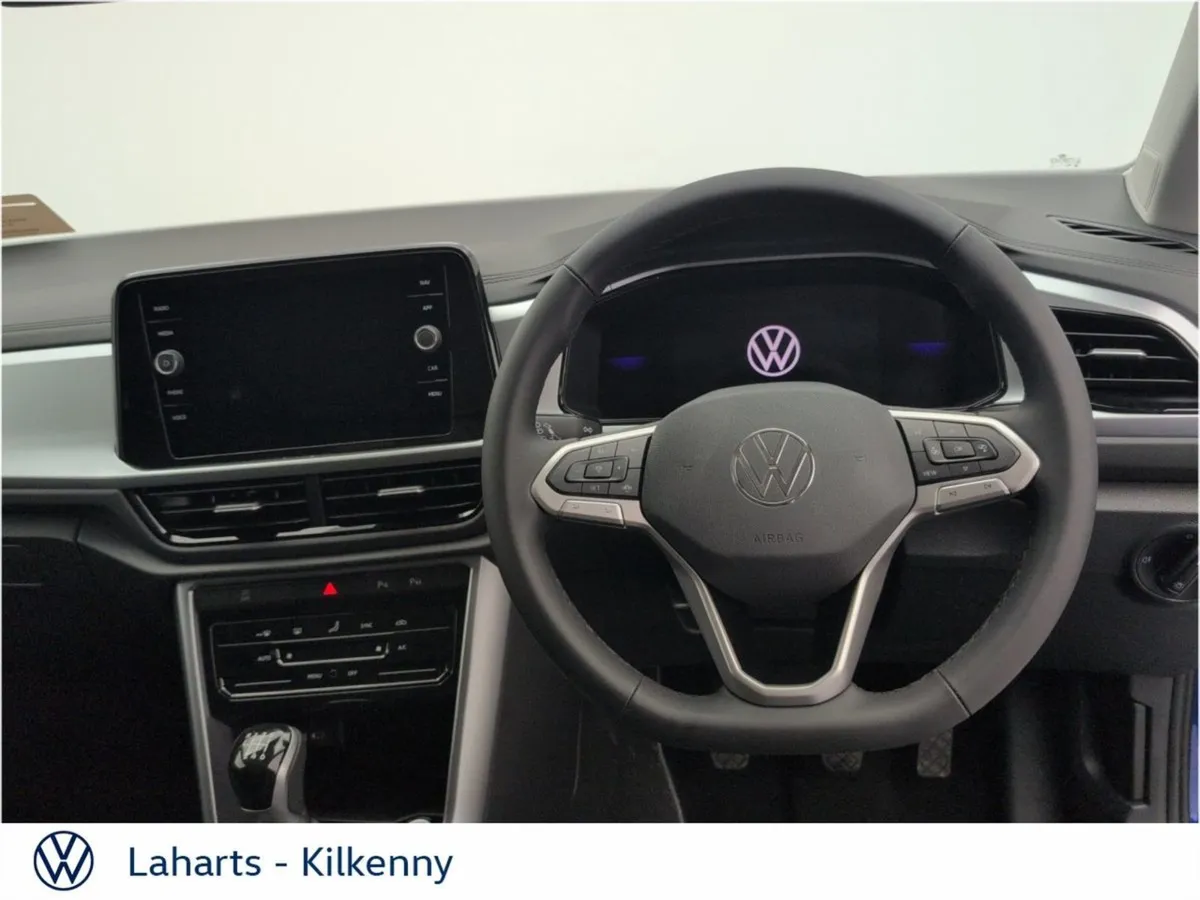 Volkswagen T-Roc Edition 75 1.0tsi 116HP - Image 2