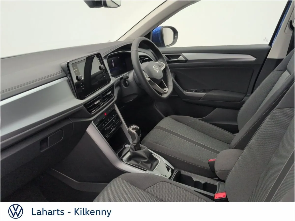 Volkswagen T-Roc Edition 75 1.0tsi 116HP - Image 4