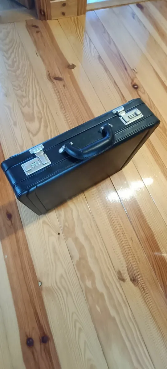 Leather attache case Briefcase - Image 4