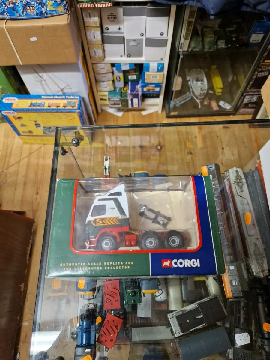Corgi Volvo Tractor Unit 1.50 Eddie Stobart - Image 1