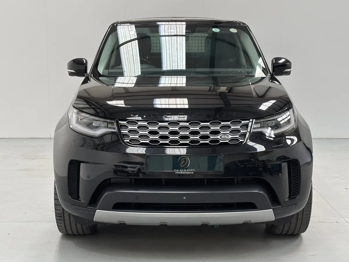 2022 Land Rover Discovery 5 D300 SE SDV6 306HP Co - Image 3