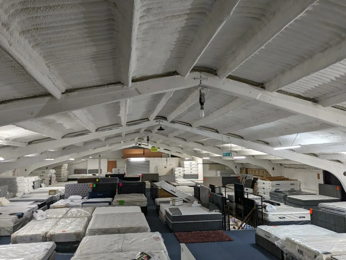 Beds and mattresses - Image 2