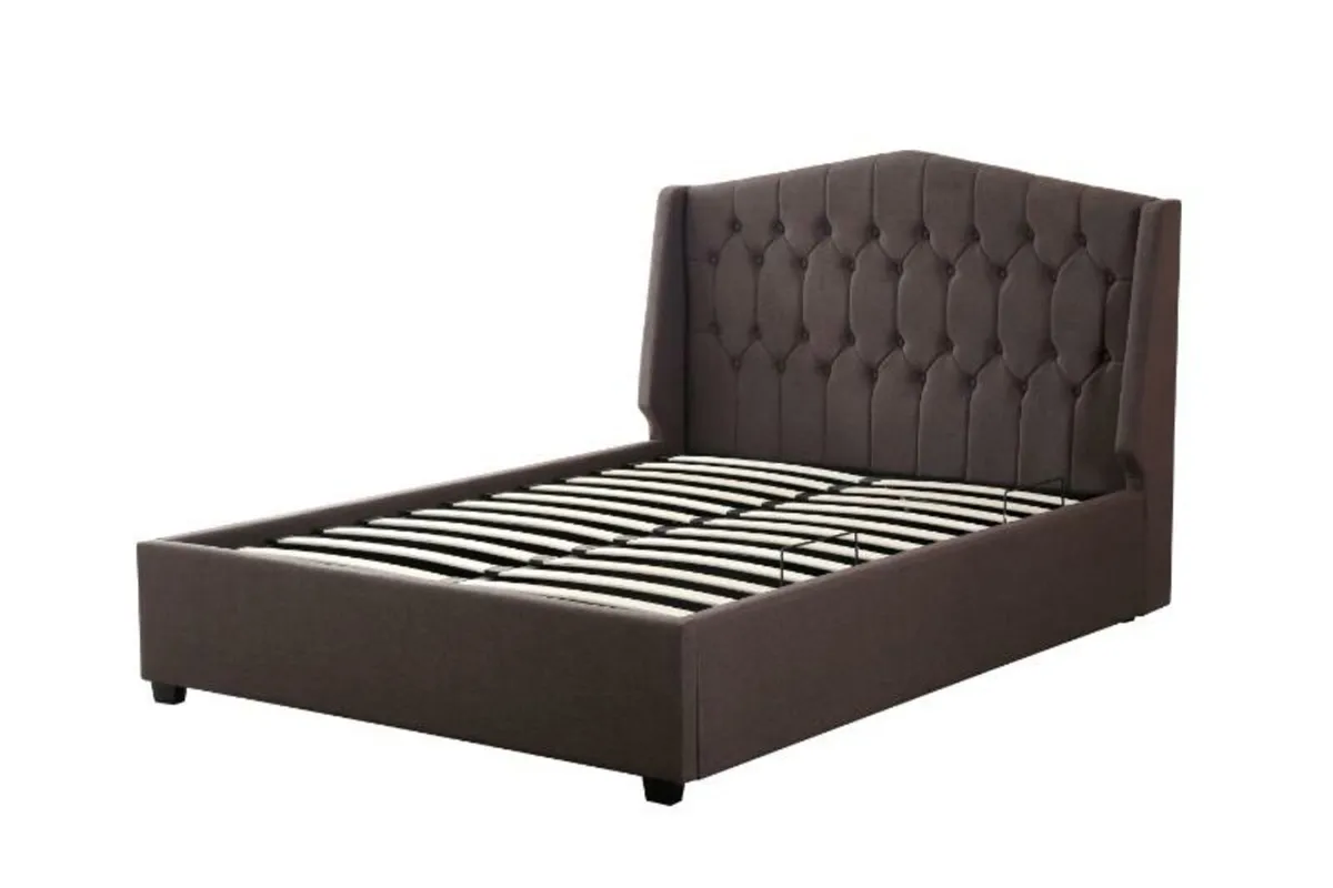Beds and mattresses - Image 4