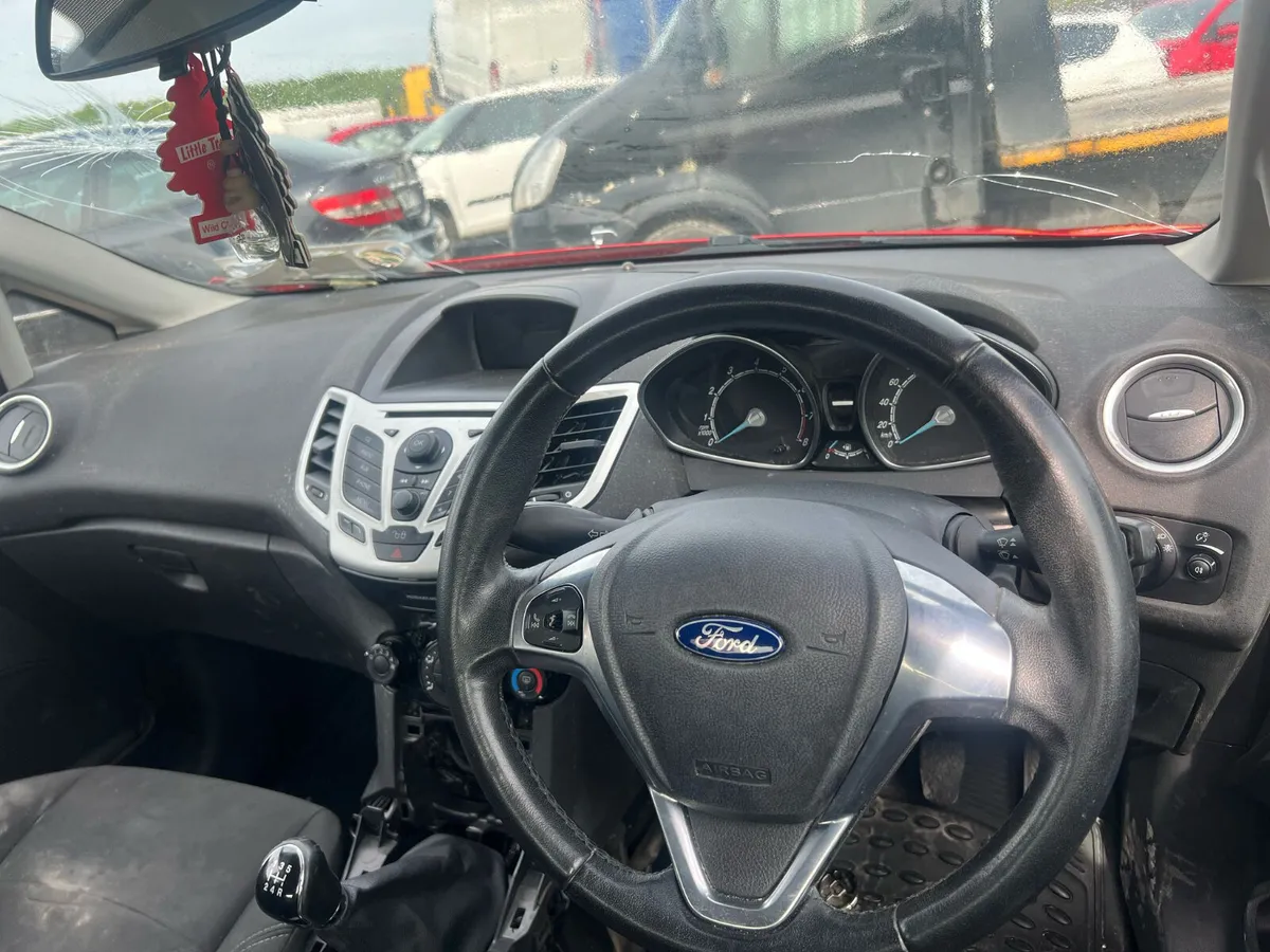 2014 Ford Fiesta 1.25 Petrol - Image 3