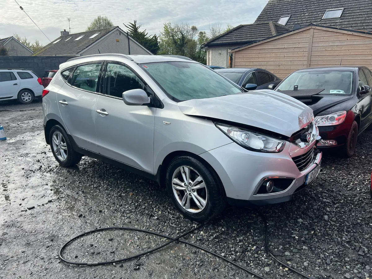 2012 Hyundai ix35 Automatic 2.0 Diesel - Image 4