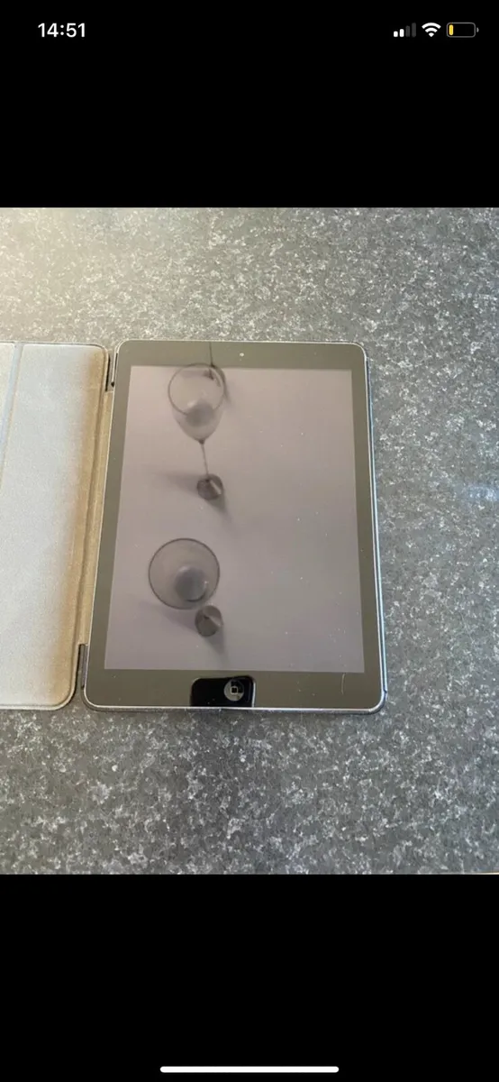 iPad - Image 4