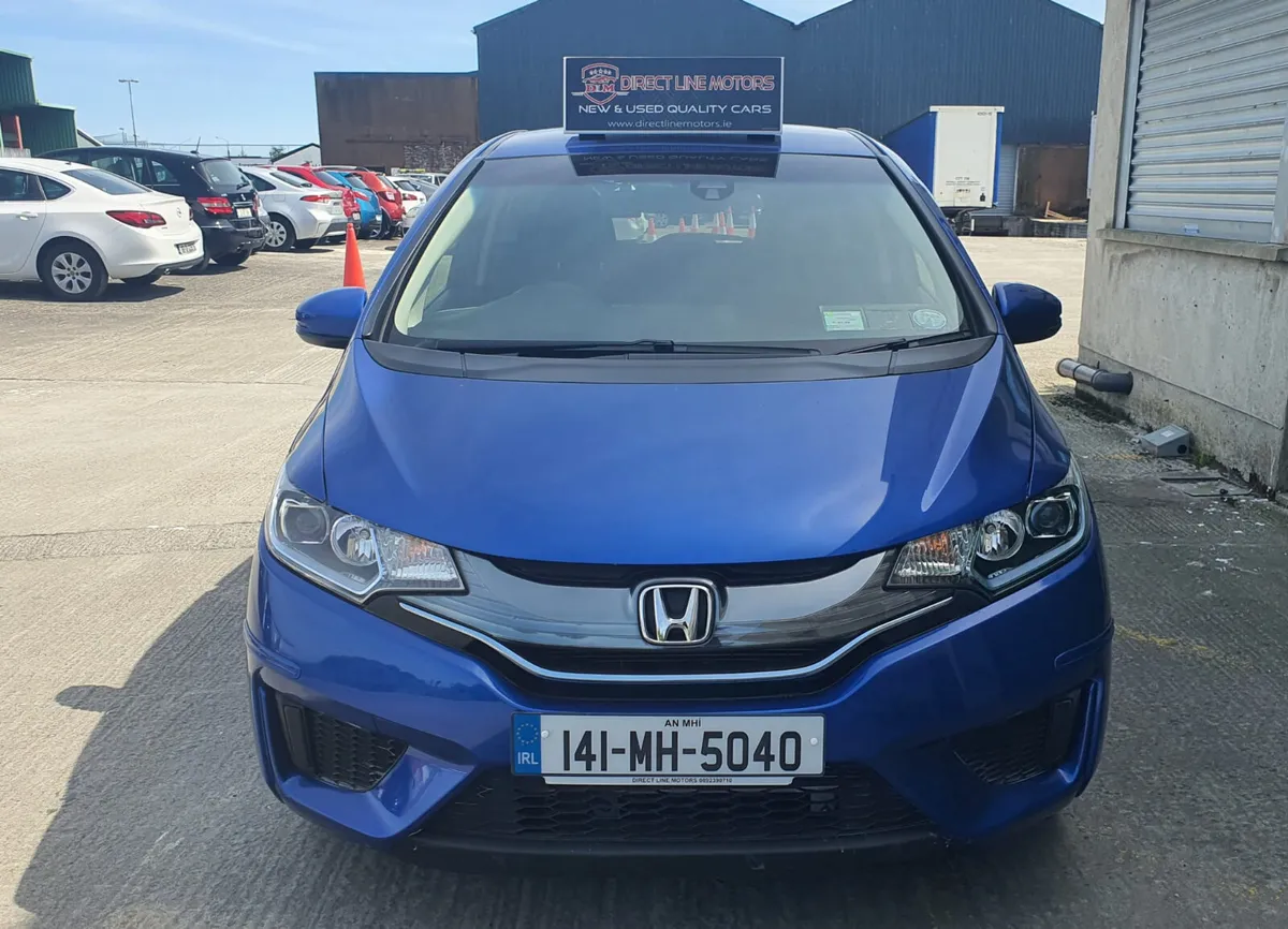 2014 Honda Fit Hybrid | Half Leather - Image 3