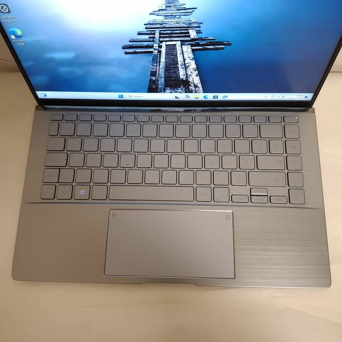 ASUS ZenBook UX434IQ (UM433IQ) Slim, Fast & Reliab - Image 4
