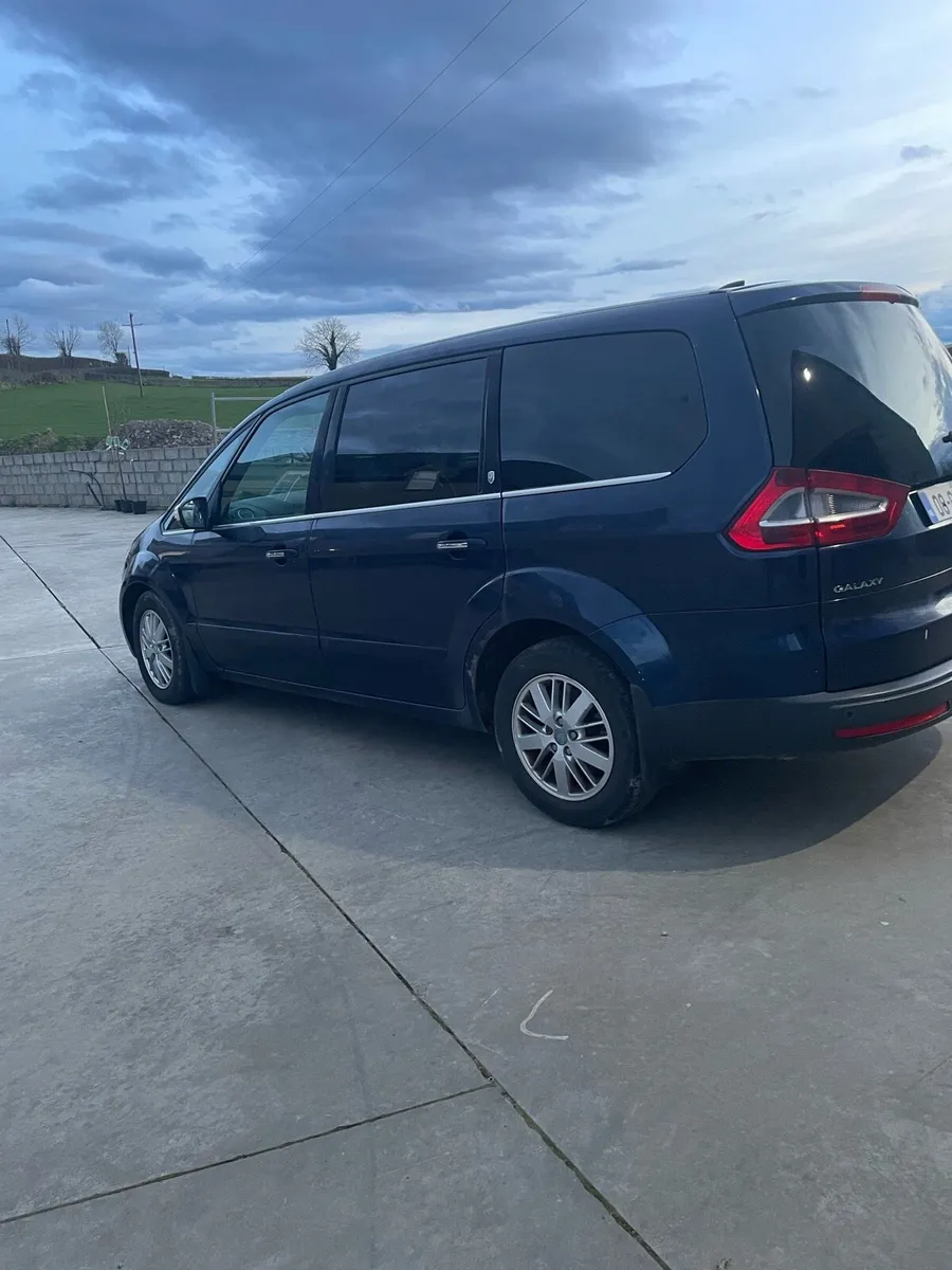 Ford galaxy - Image 3