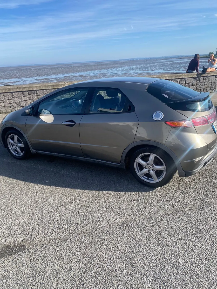 Honda Civic 2008 - Image 4