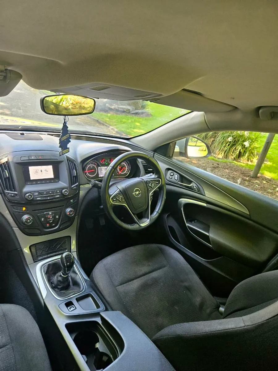 Opel insignia - Image 4