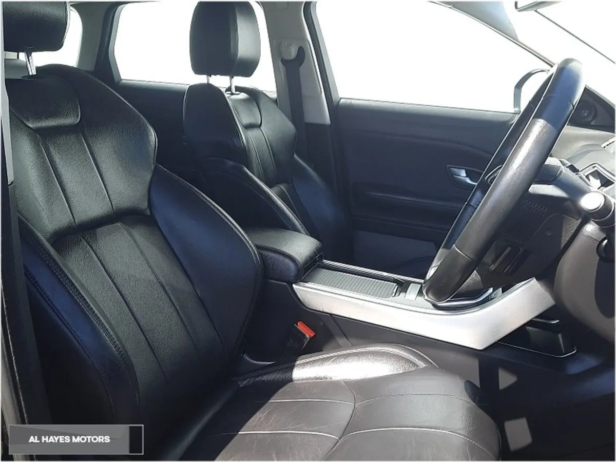 Land Rover Range Rover Evoque  tiny Mileage full - Image 4