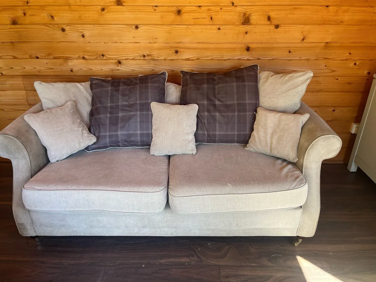 3 seater sofa - Image 2