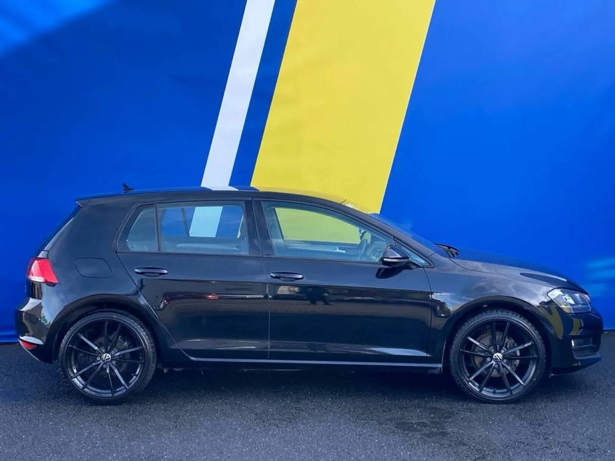 Volkswagen Golf 1.2 TSI R-LINE PACK AUTO // COMFOR - Image 2