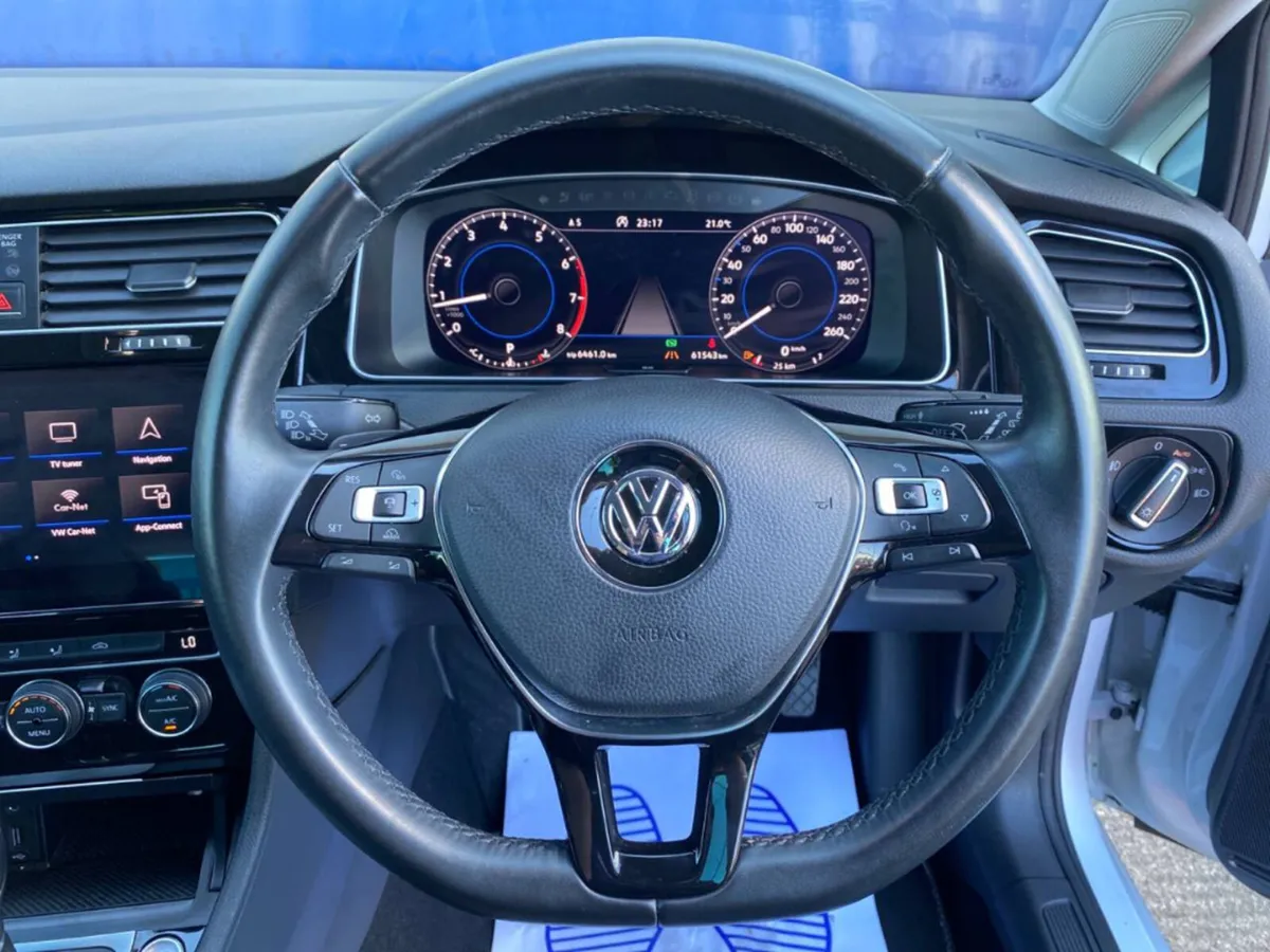 Volkswagen Golf HIGHLINE 1.4 TSI AUTO // DIGITAL C - Image 4