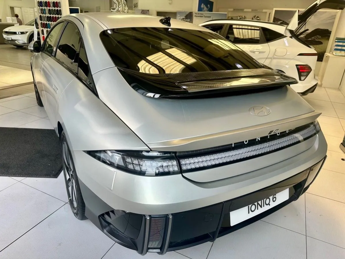 Hyundai Ioniq 6 77kw Elegance  long Range  Up to - Image 3