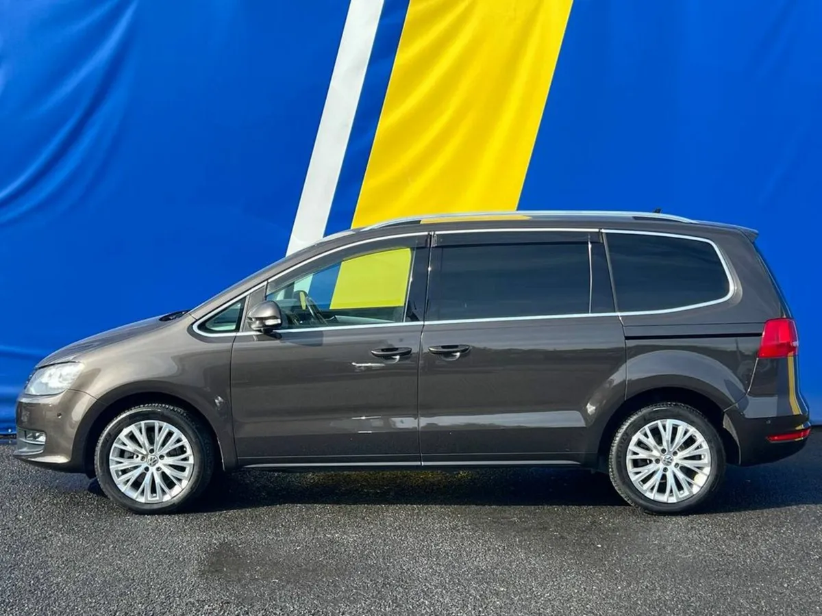Volkswagen Sharan HIGHLINE 1.4 TSI 7-SEATER AUTO / - Image 3