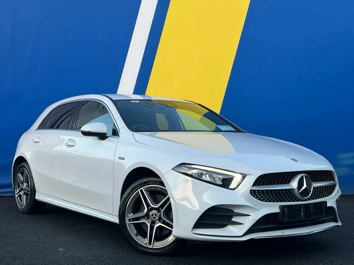Mercedes-Benz A-Class A250e AMG-LINE 1.3 PLUG-IN H - Image 1