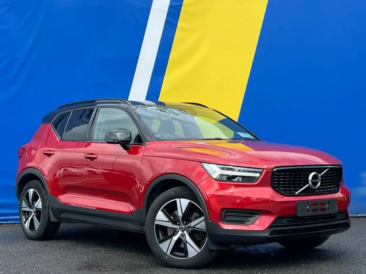 Volvo XC40 R-DESIGN T4 1.5 PLUG-IN HYBRID AUTO // - Image 1
