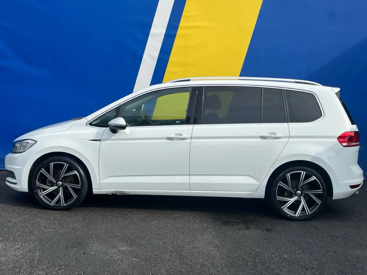 Volkswagen Touran R-LINE PACK 7 SEATER 1.4 TSI AUT - Image 3