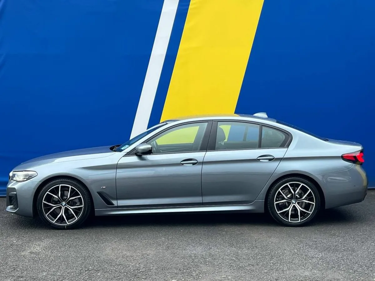 BMW 5-Series 520D M-SPORT XDRIVE AUTO // LEATHER H - Image 3