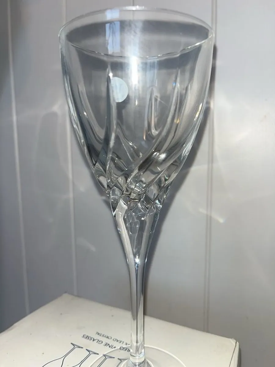 Wedgewood crystal red wine glasses - Image 3