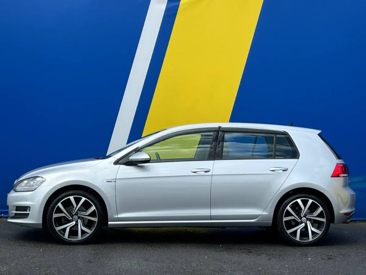Volkswagen Golf R-LINE PACK 1.2 TSI AUTO // COMFOR - Image 3