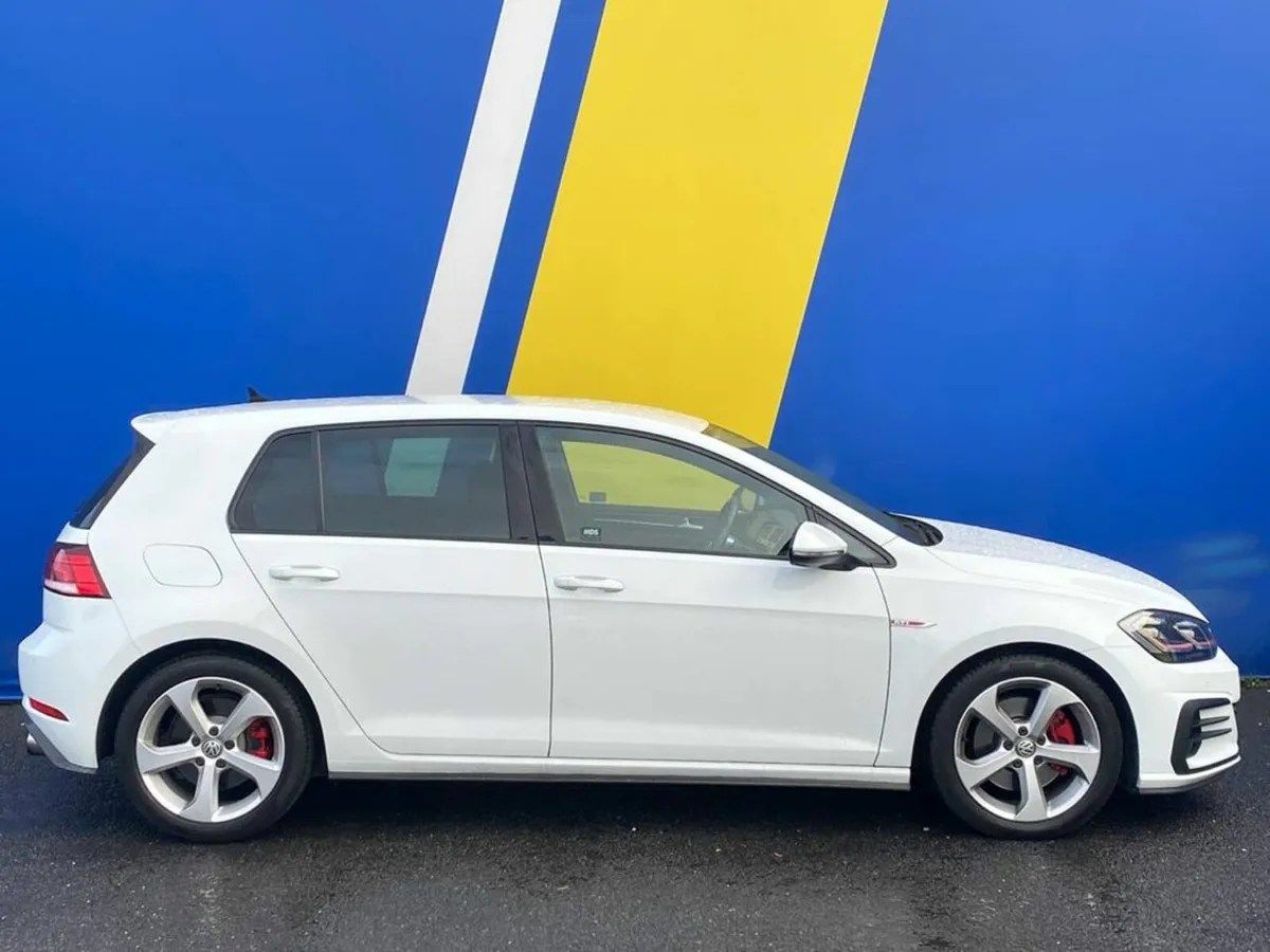 Volkswagen Golf 2.0 GTI AUTO // FULL SERVICE HISTO - Image 4