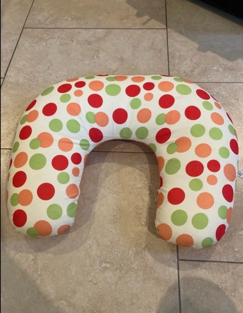 ClevaMama Nursing Cushion - Image 2