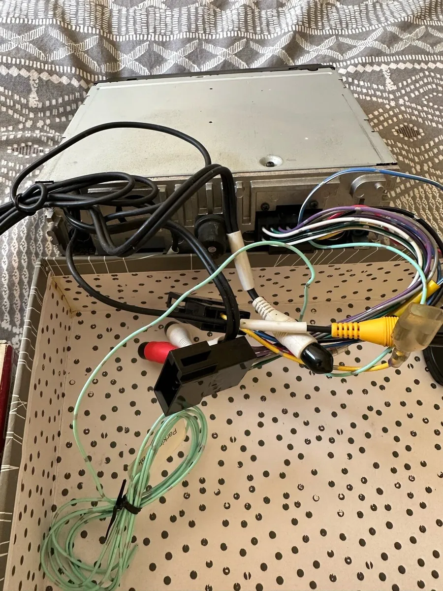 Car stereo - Image 3