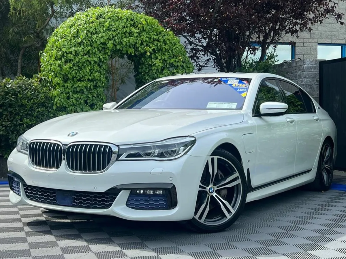 BMW 7-Series 740e M-SPORT 2.0 PLUG-IN HYBRID AUTO - Image 3