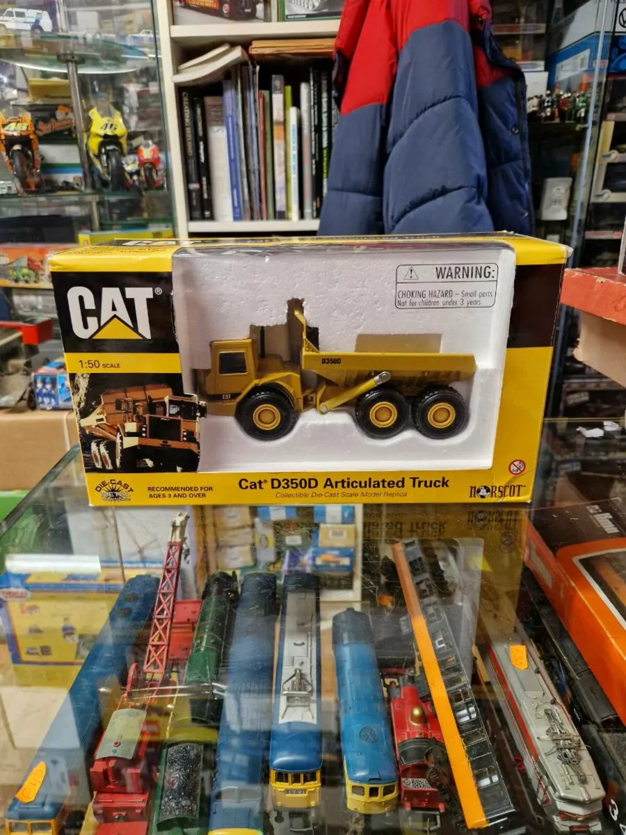 Corgi Norscot Caterpillar Articulated Truck 1.50 - Image 1
