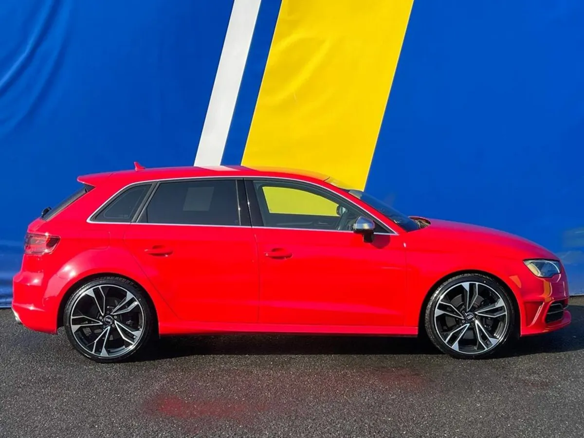 Audi S3 QUATTRO 2.0 TFSI AUTO // LEATHER HEATED & - Image 2