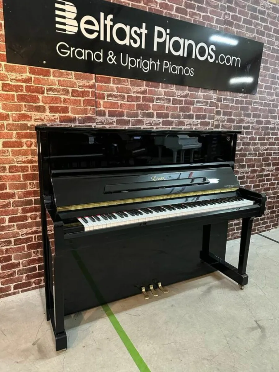 Essex by Steinway & Sons | EUP-123 2012