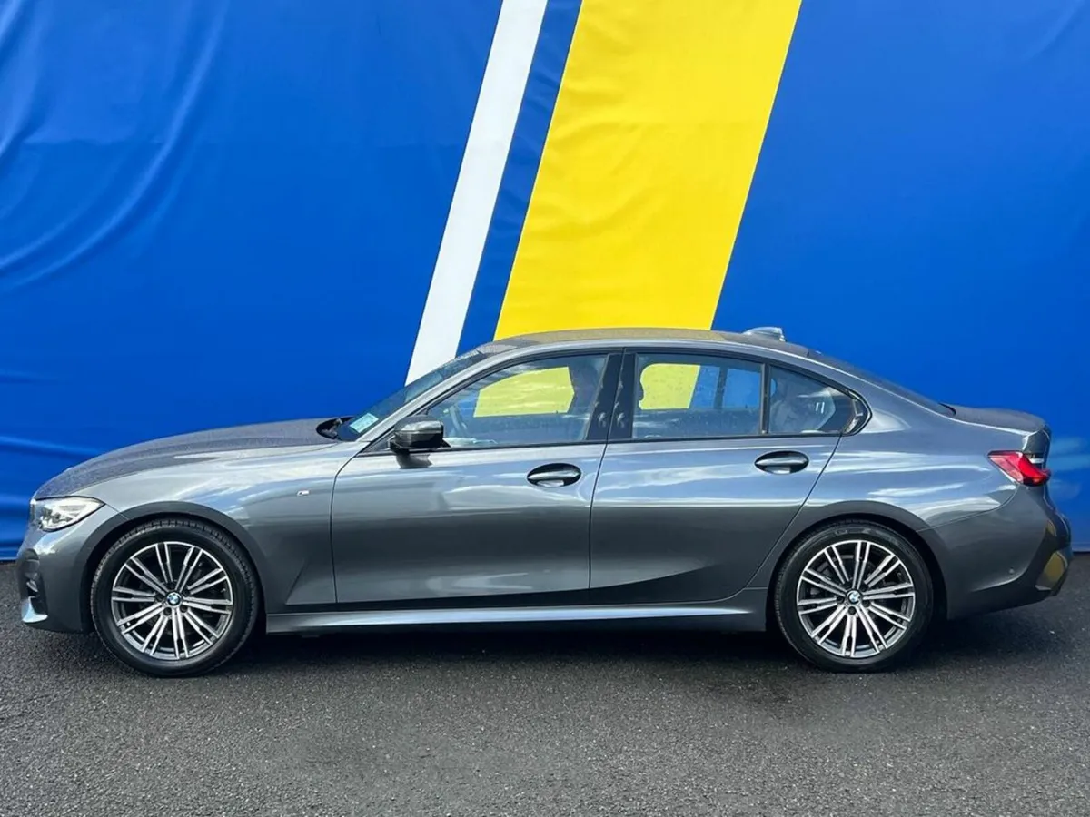BMW 3-Series 318D M-SPORT AUTO // LEATHER HEATED S - Image 3