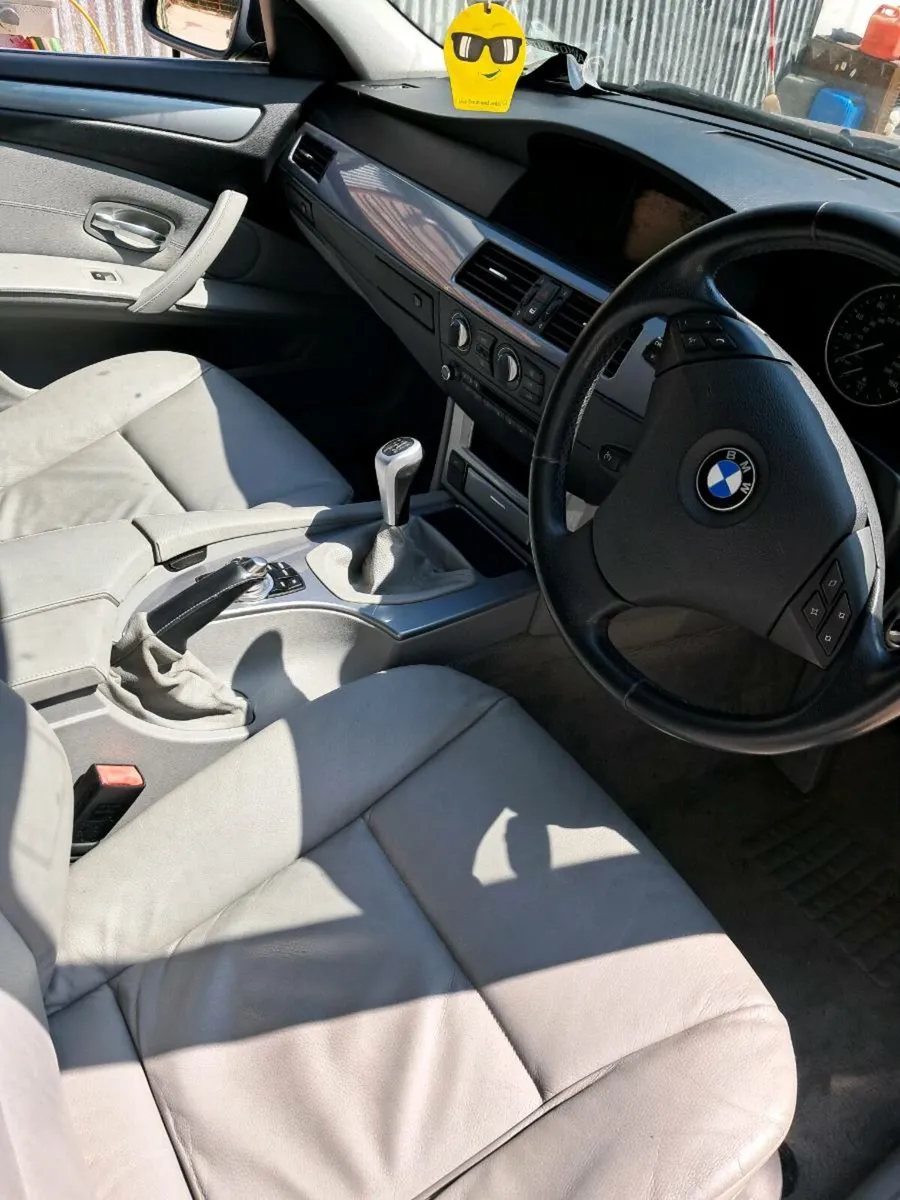 BMW 520 - Image 3